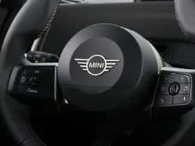 MINI Countryman (2026) thumbnail 23