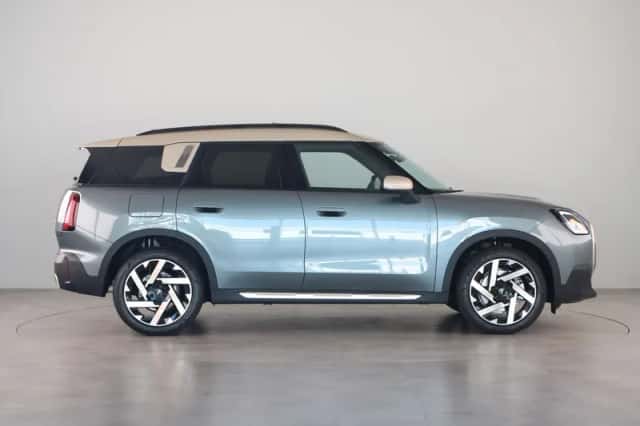 MINI Countryman (2026) thumbnail 4