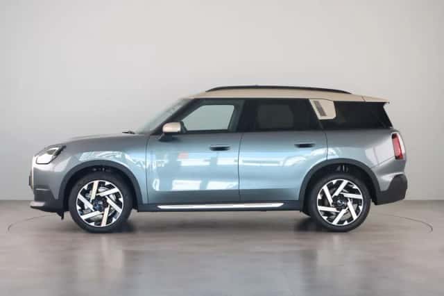 MINI Countryman (2026) thumbnail 8