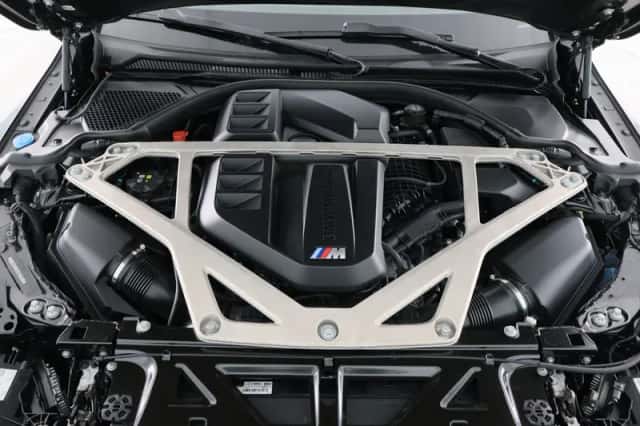 BMW M3 (2025) thumbnail 5
