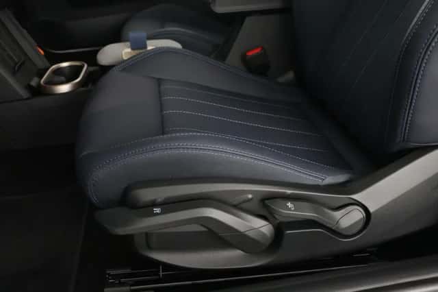 MINI Cooper (2026) thumbnail 14