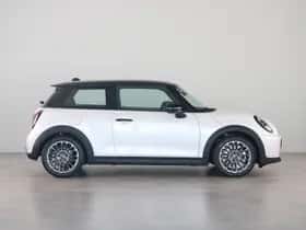 MINI Cooper (2026) thumbnail 4