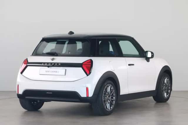 MINI Cooper (2026) thumbnail 5