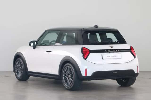 MINI Cooper (2026) thumbnail 7