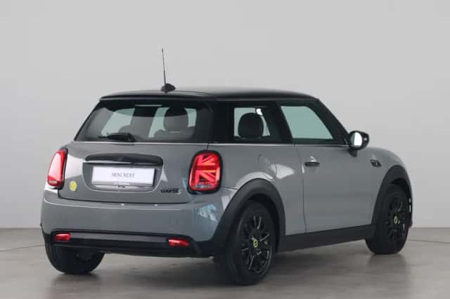 MINI Electric (2021) thumbnail 11