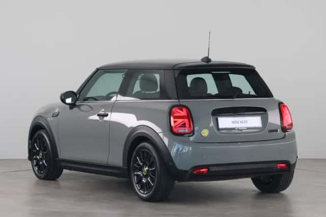 MINI Electric (2021) thumbnail 13