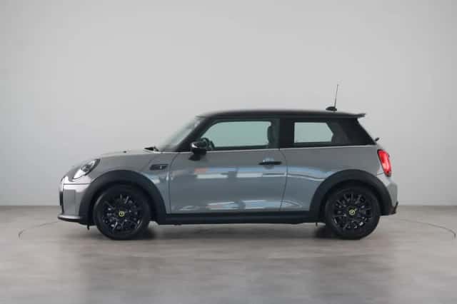 MINI Electric (2021) thumbnail 14