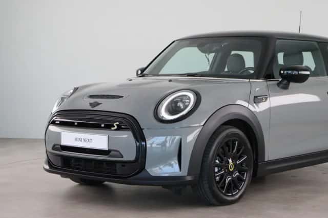MINI Electric (2021) thumbnail 23