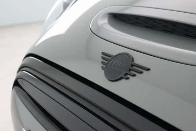 MINI Electric (2021) thumbnail 24