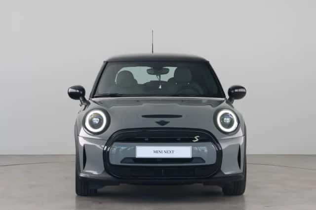 MINI Electric (2021) thumbnail 8