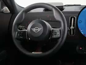 MINI Countryman (2026) thumbnail 2