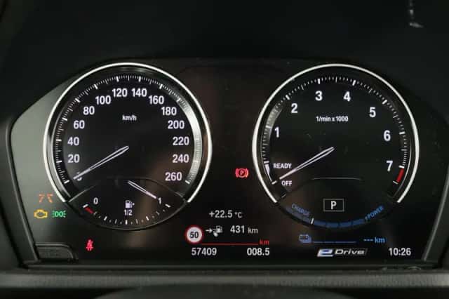 BMW X2 (2021) thumbnail 13