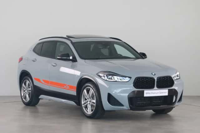 BMW X2 (2021) thumbnail 3