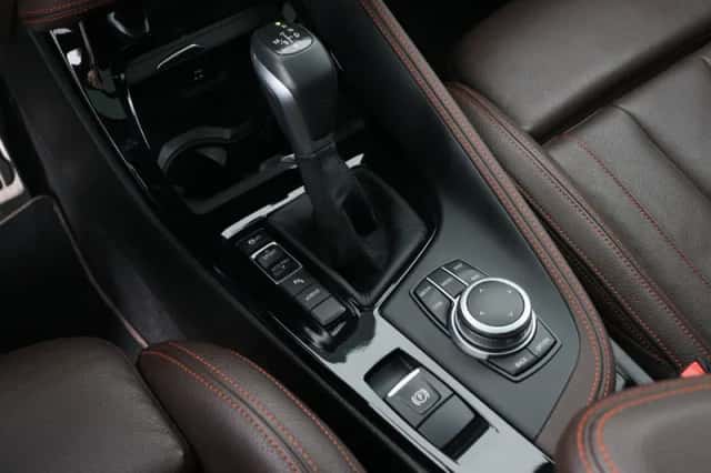 BMW X2 (2021) thumbnail 9