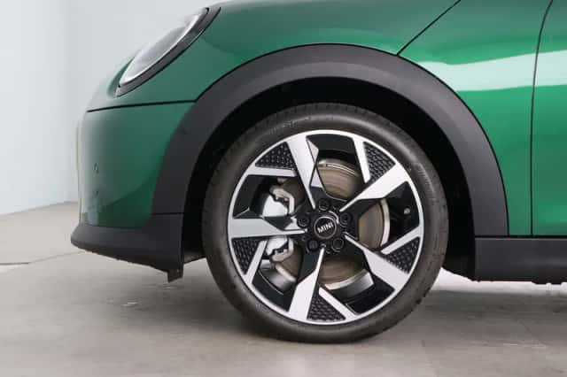 MINI Cooper (2026) thumbnail 20