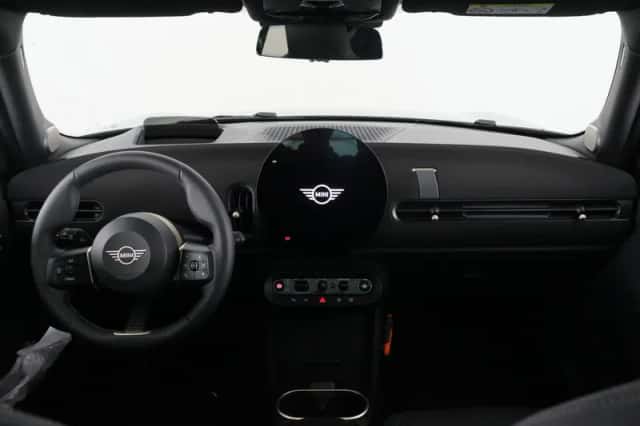 MINI Cooper (2026) thumbnail 23