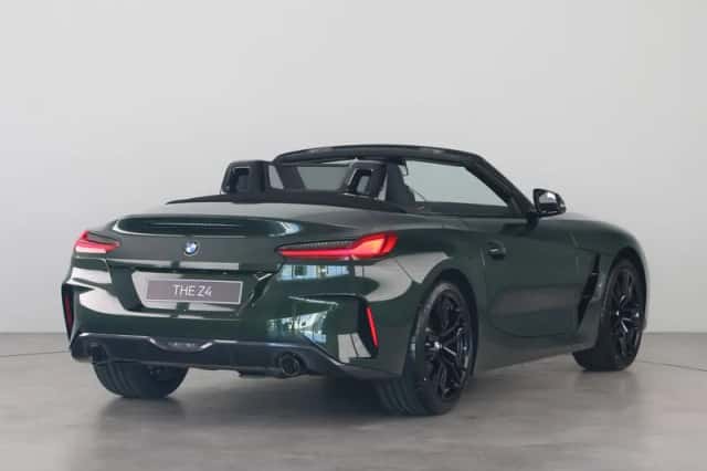 BMW Z4 (2026) thumbnail 10