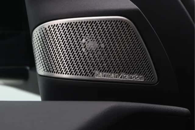 BMW iX3 (2026) thumbnail 24