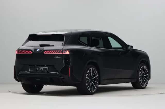 BMW iX3 (2026) thumbnail 5