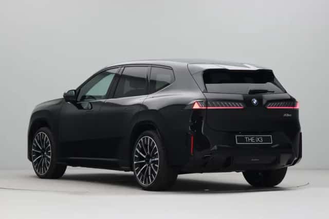 BMW iX3 (2026) thumbnail 7