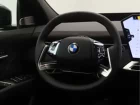 BMW iX3 (2026) thumbnail 17