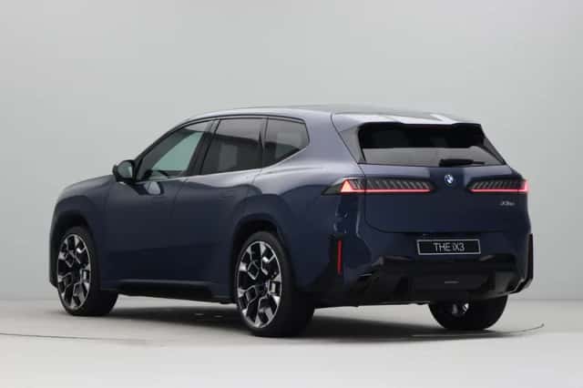 BMW iX3 (2026) thumbnail 7