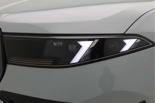 BMW iX3 (2026) thumbnail 12