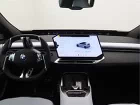 BMW iX3 (2026) thumbnail 16