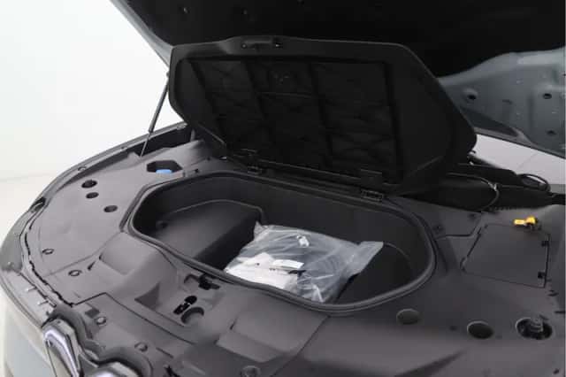 BMW iX3 (2026) thumbnail 24