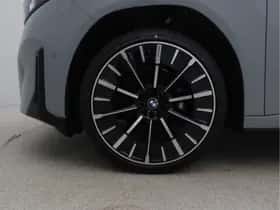 BMW iX3 (2026) thumbnail 10