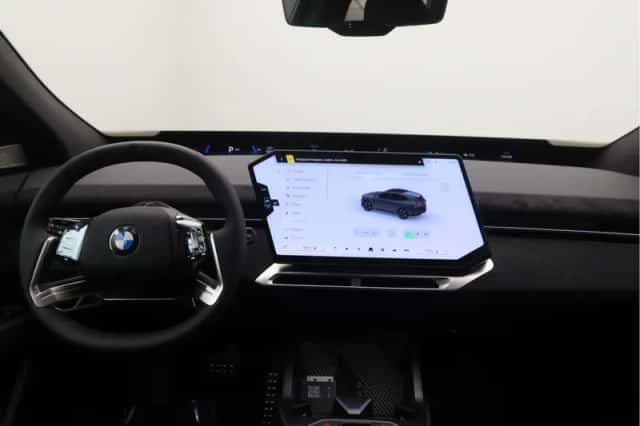 BMW iX3 (2026) thumbnail 16