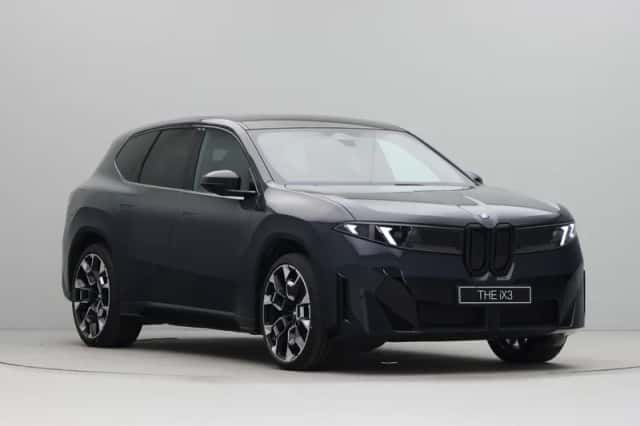 BMW iX3 (2026) thumbnail 3