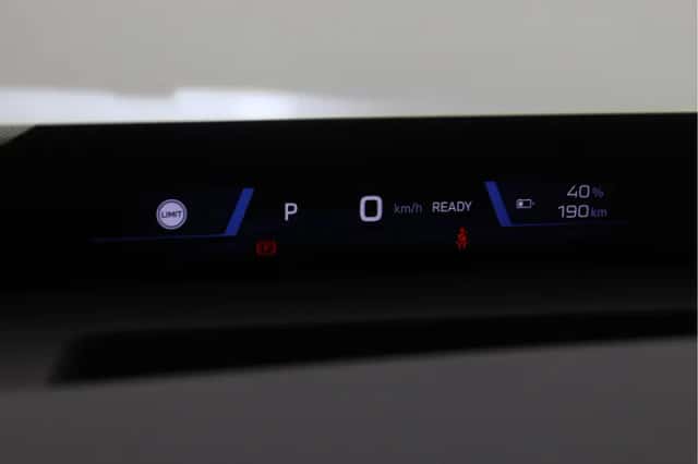 BMW iX3 (2026) thumbnail 27