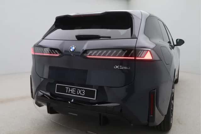 BMW iX3 (2026) thumbnail 9