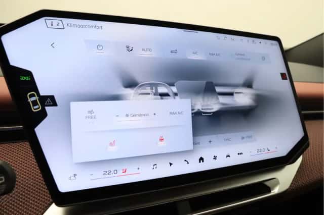 BMW iX3 (2026) thumbnail 21