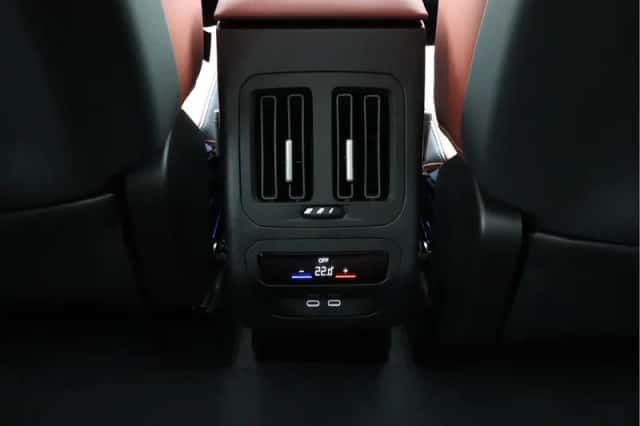 BMW iX3 (2026) thumbnail 31