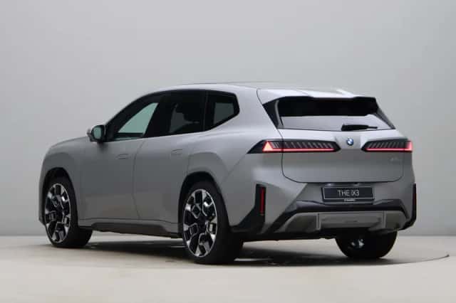 BMW iX3 (2026) thumbnail 7