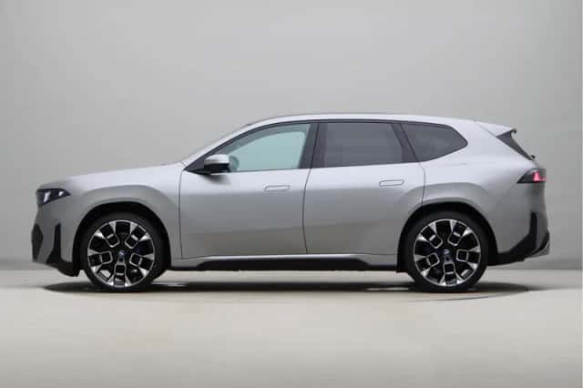 BMW iX3 (2026) thumbnail 8