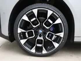 BMW iX3 (2026) thumbnail 9