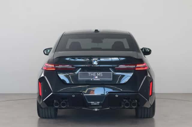 BMW M5 (2026) thumbnail 6