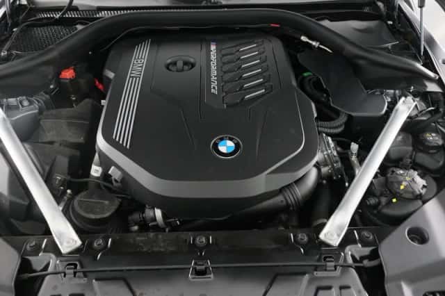 BMW Z4 (2025) thumbnail 5