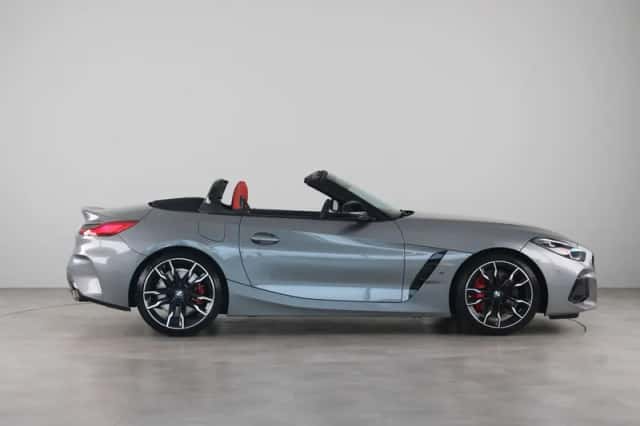 BMW Z4 (2025) thumbnail 8
