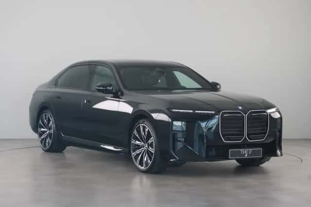 BMW i7 (2026) thumbnail 3