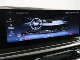 BMW X5 (2025) thumbnail 15