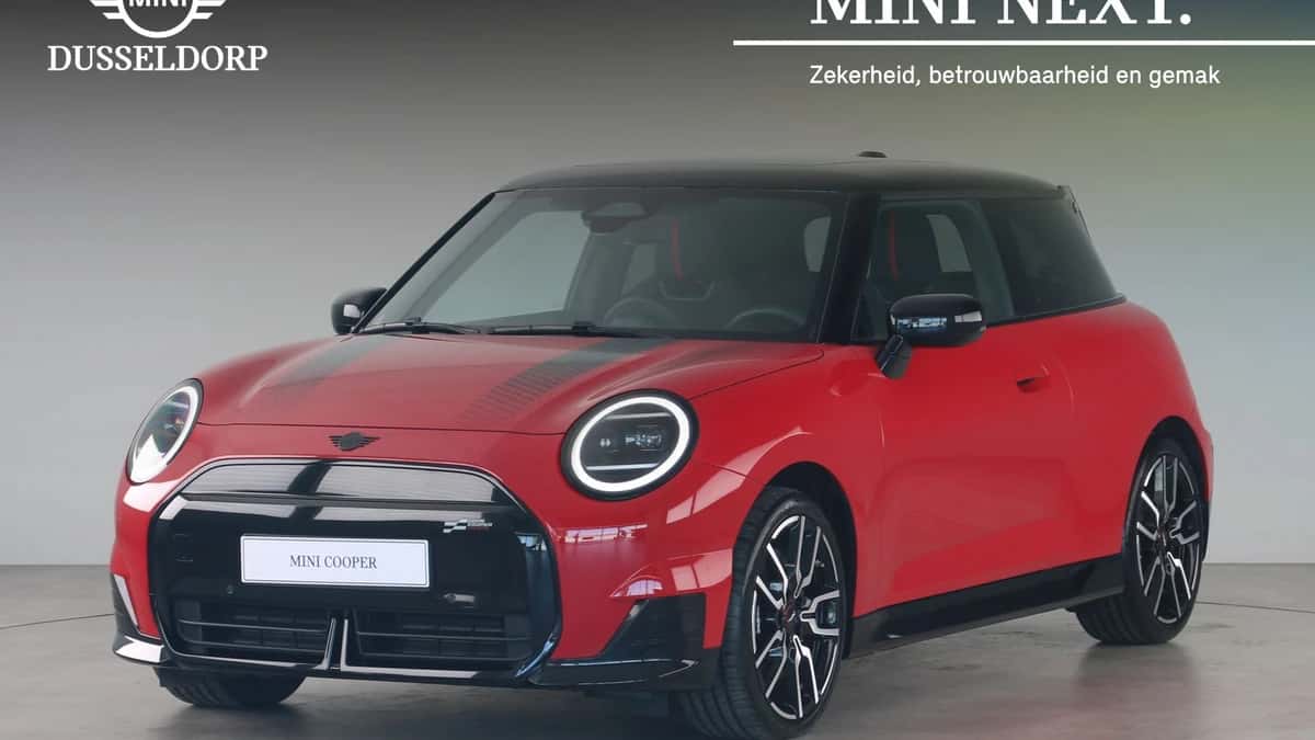 MINI Cooper (2024) — foto 1