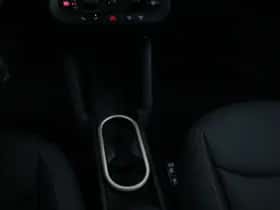 MINI Cooper (2024) thumbnail 16