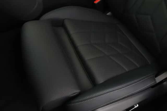 BMW i5 (2026) thumbnail 24