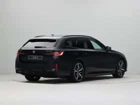 BMW i5 (2026) thumbnail 5