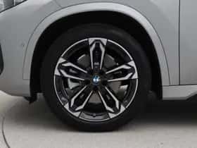 BMW X1 (2024) thumbnail 11