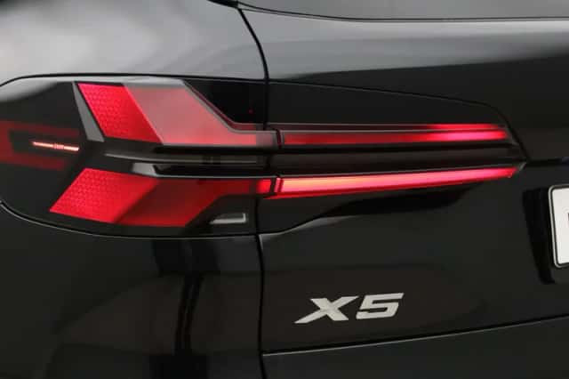 BMW X5 (2025) thumbnail 22